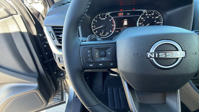 New 2026 Nissan Rogue SV AWD/4WD image 27