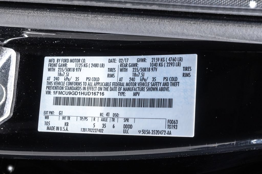 Used 2017 Ford Escape SE w/ Equipment Group 201A AWD/4WD image 38