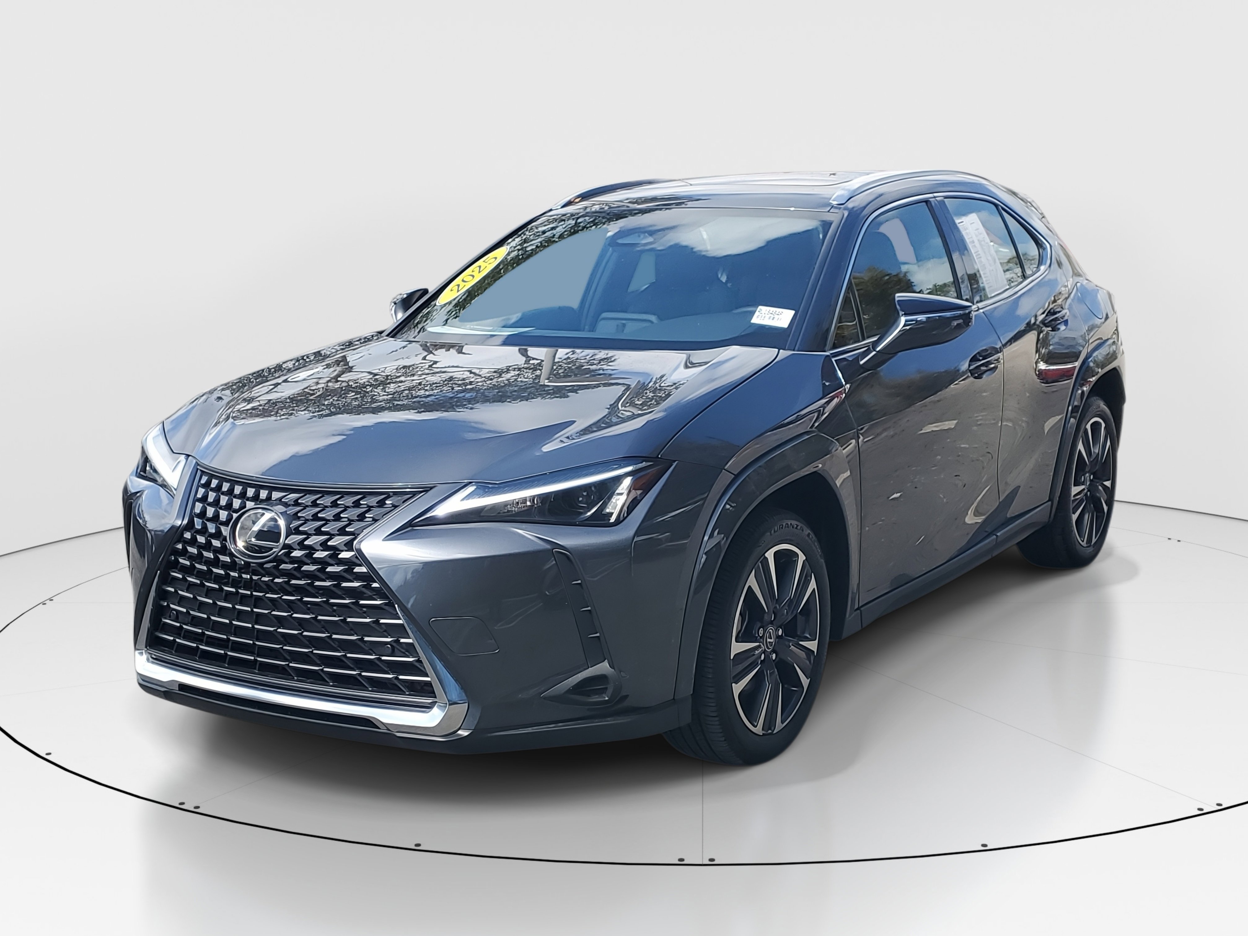 Used 2025 Lexus UX 300h FWD w/ Accessory Package (Z1) image 3