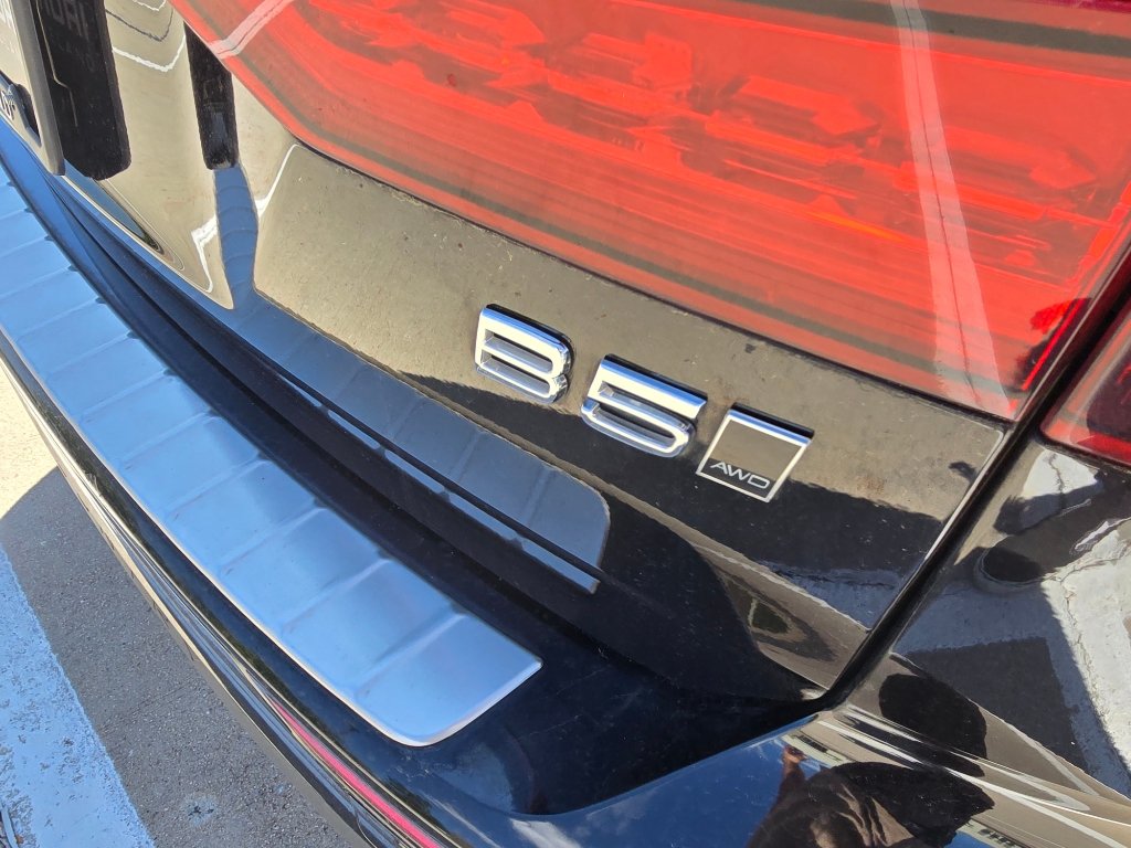 Used 2025 Volvo V60 B5 Cross Country Plus AWD/4WD image 12