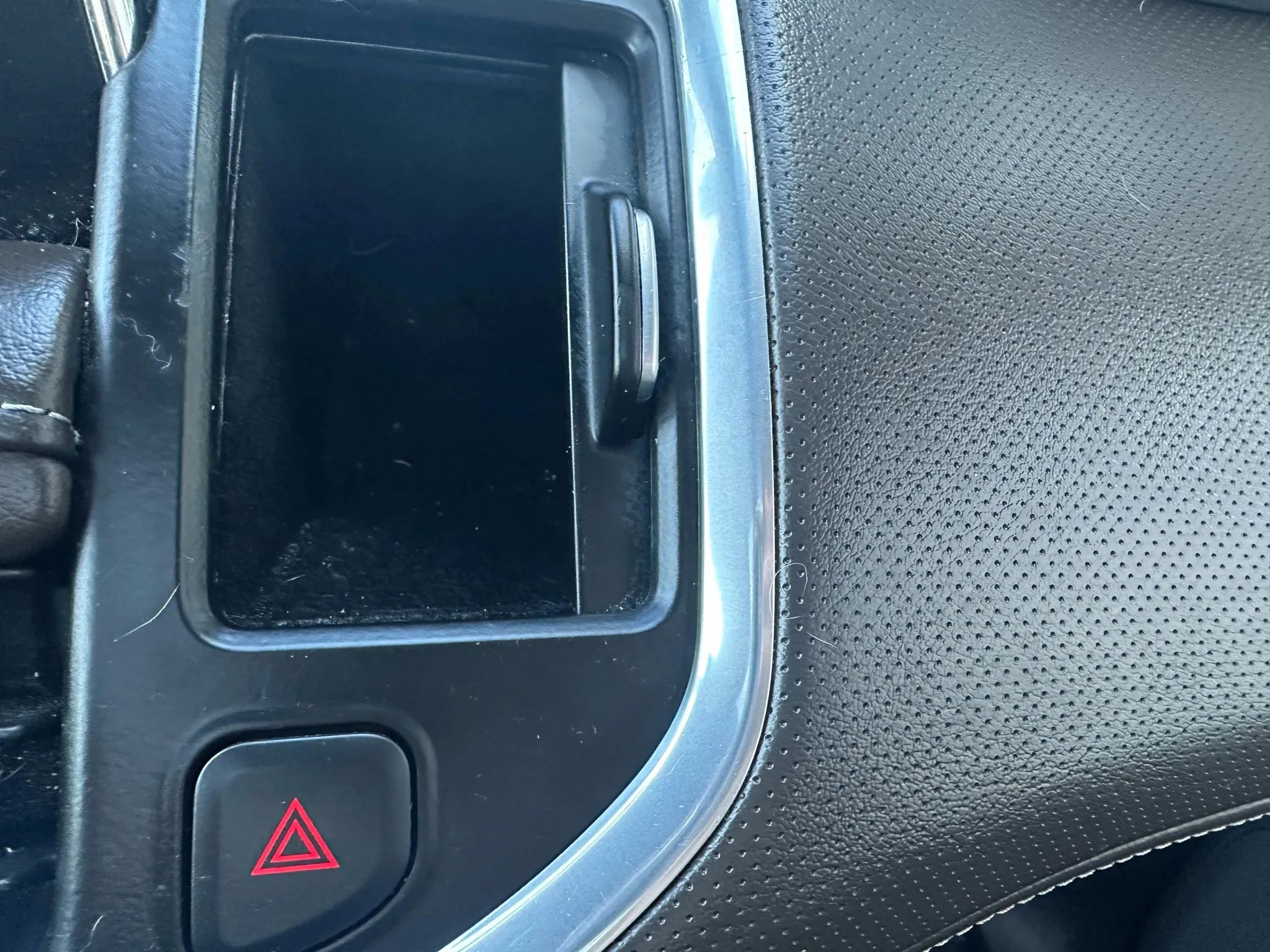 Used 2021 GMC Yukon SLT w/ SLT Luxury Plus Package image 26