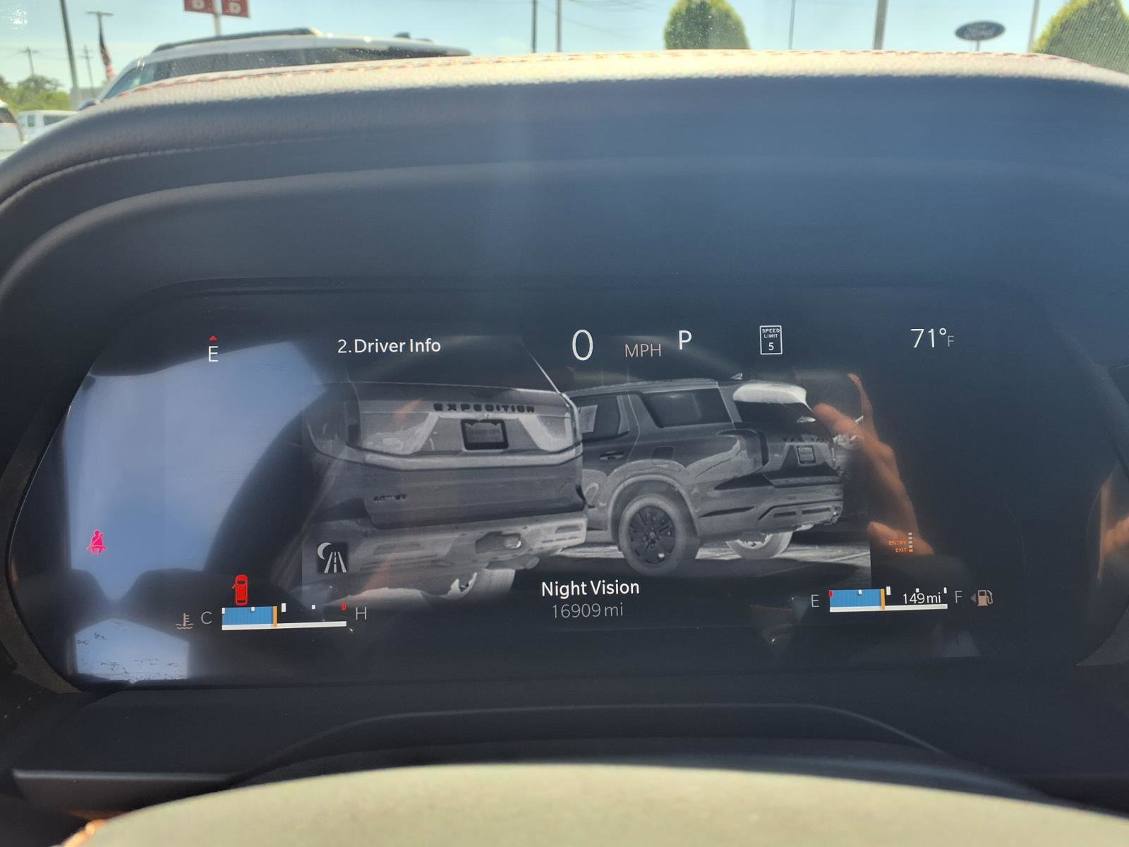 Used 2024 Jeep Grand Cherokee Summit image 17