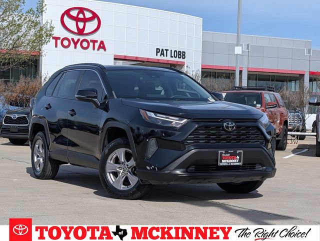 Used 2023 Toyota RAV4 XLE w/ Convenience Package image 1