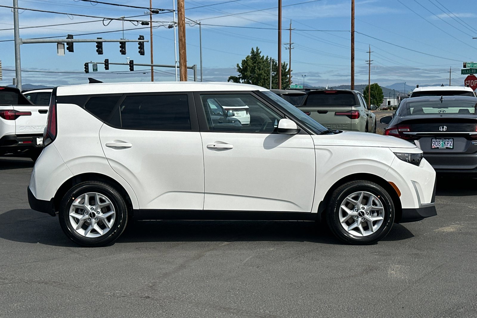 New 2025 Kia Soul S image 3