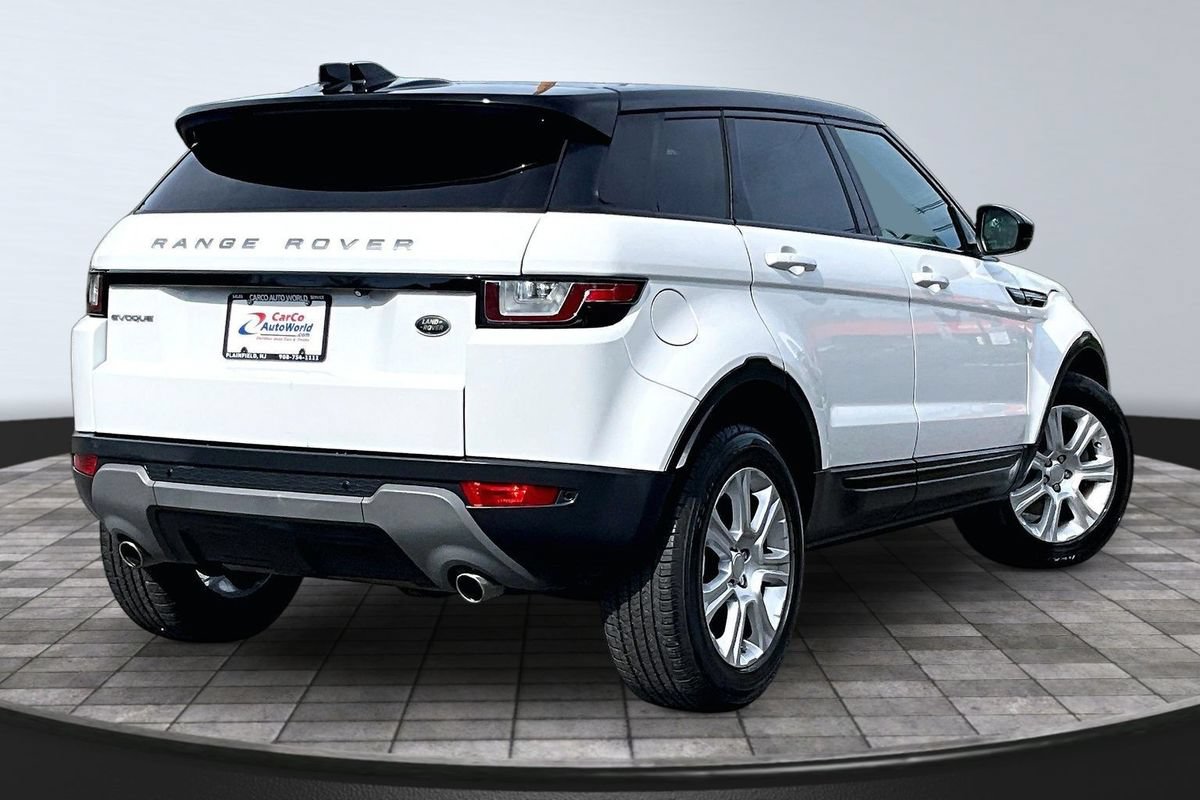 Used 2018 Land Rover Range Rover Evoque SE Premium AWD/4WD image 5
