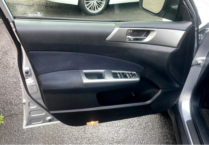 Used 2012 Subaru Forester 2.5X Limited image 27