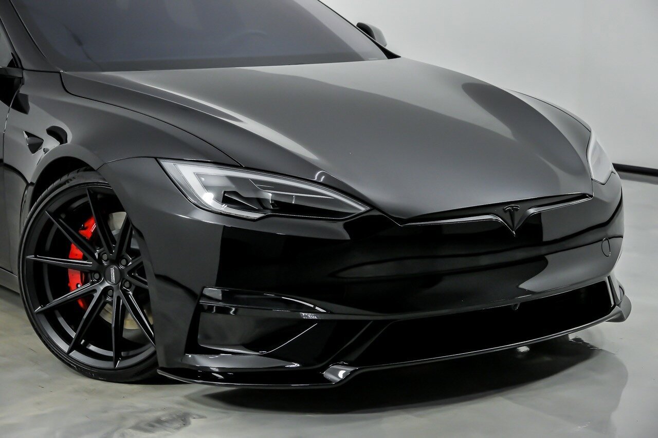 Used 2026 Tesla Model S Plaid AWD/4WD image 3