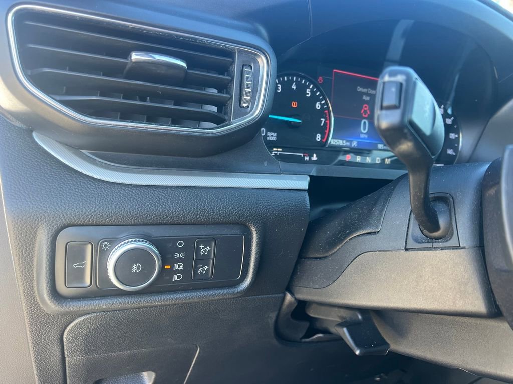 Used 2020 Ford Explorer XLT w/ Equipment Group 202A image 22