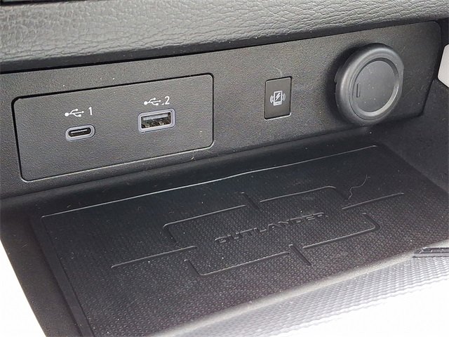 Used 2024 Mitsubishi Outlander SEL image 26