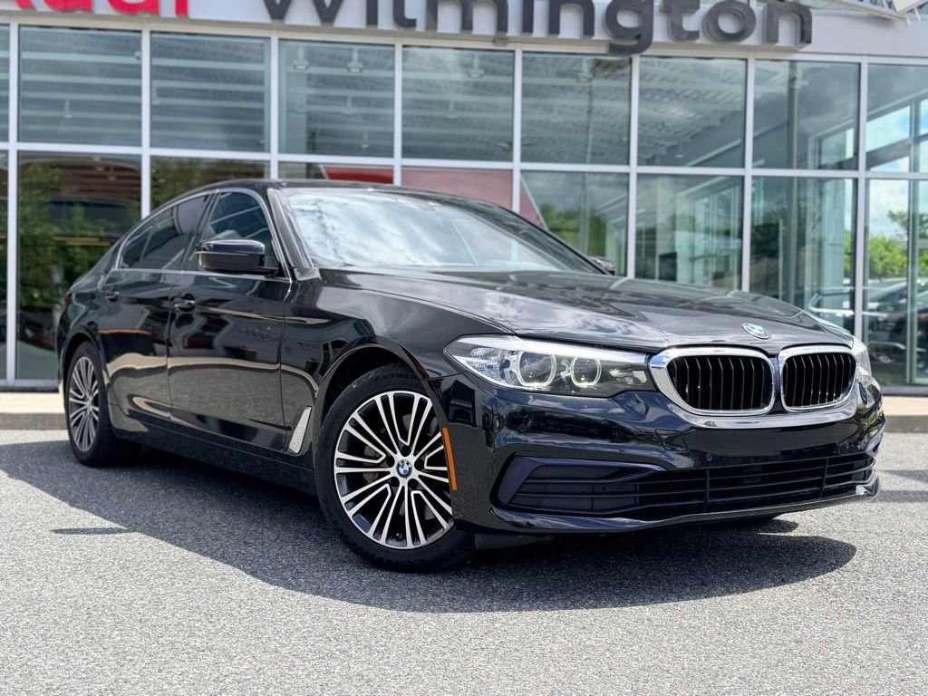Used 2019 BMW 530i xDrive w/ Convenience Package AWD/4WD image 8