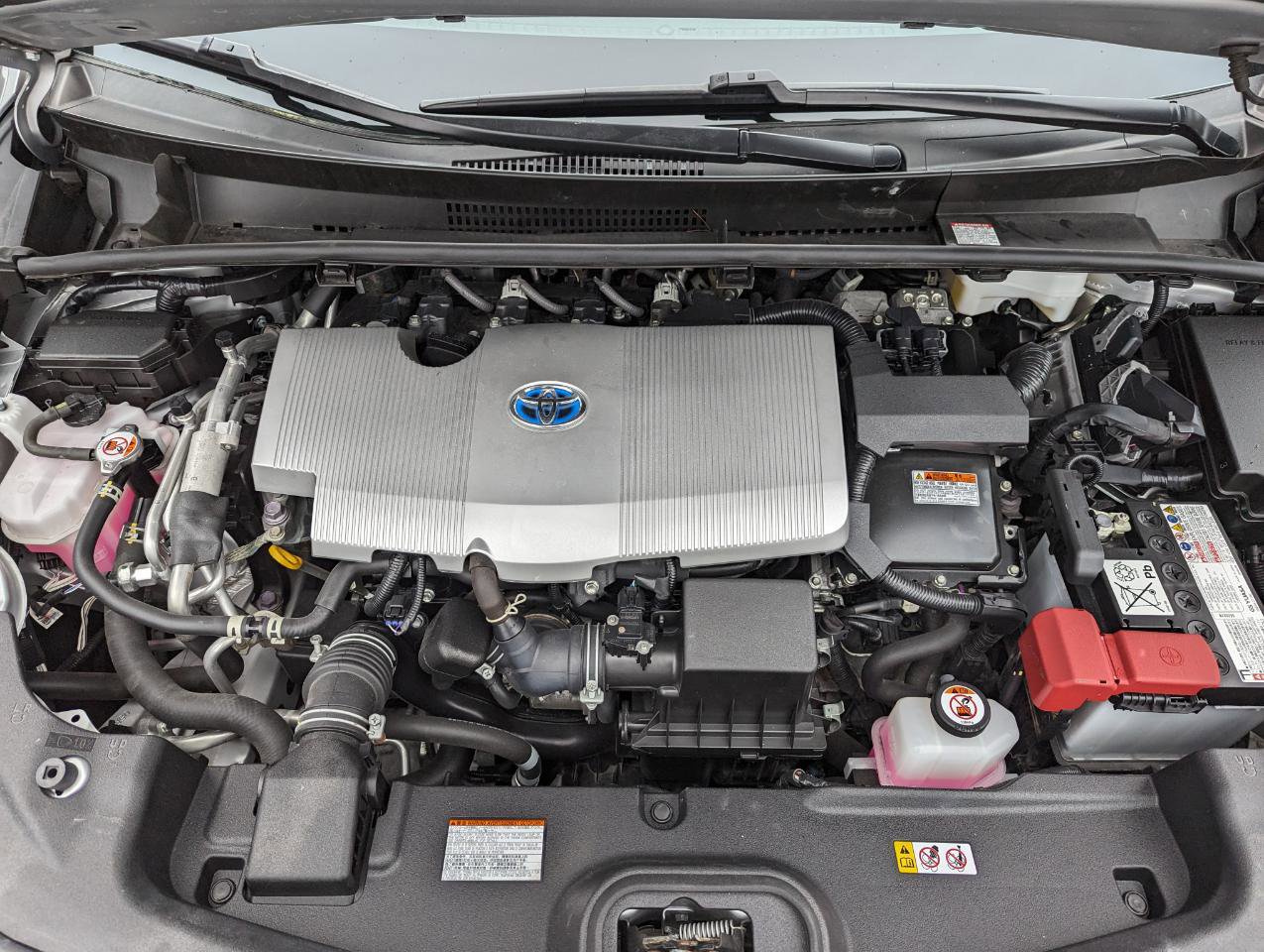 Used 2022 Toyota Prius Prime XLE image 41
