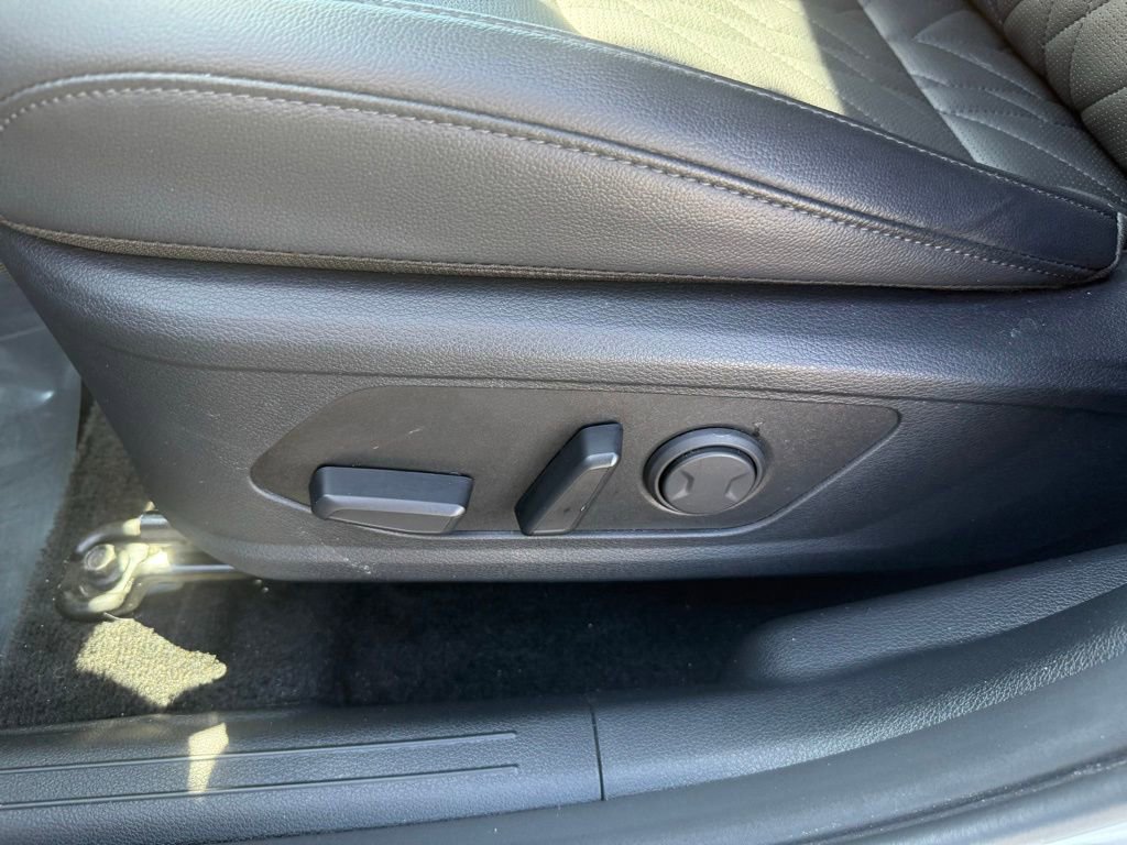 Used 2024 Kia Sportage X-Line AWD/4WD image 11