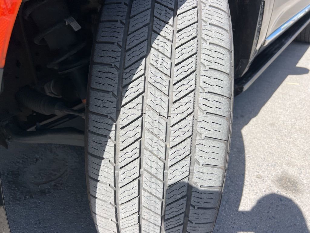 Used 2022 GMC Yukon Denali image 32