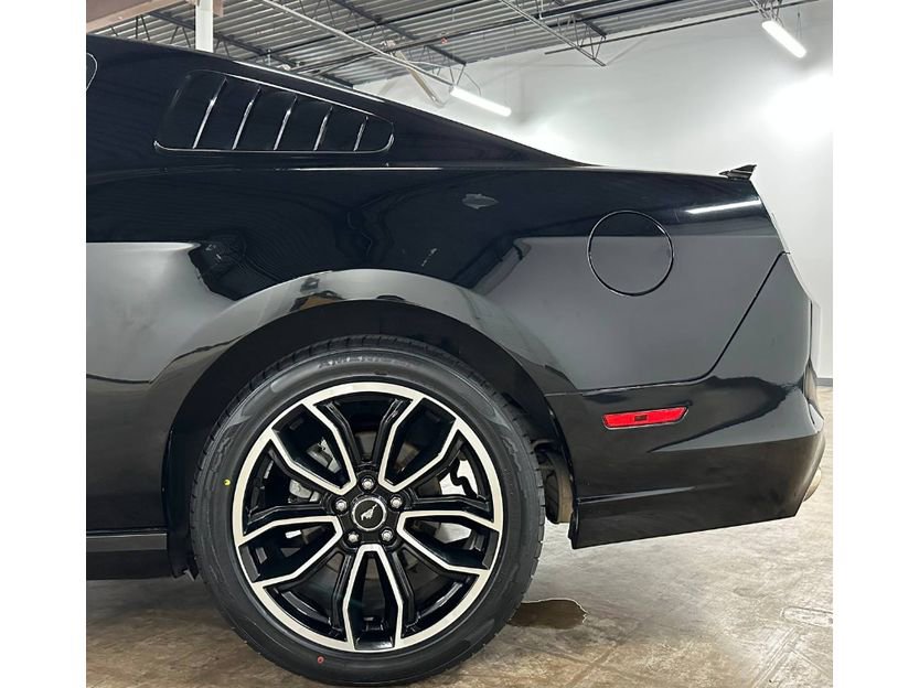 Used 2014 Ford Mustang GT w/ Equipment Group 301A RWD image 10