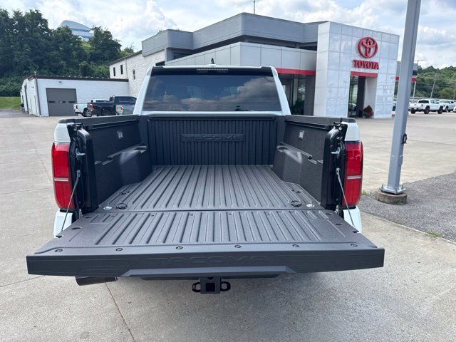 New 2026 Toyota Tacoma SR5 AWD/4WD image 16