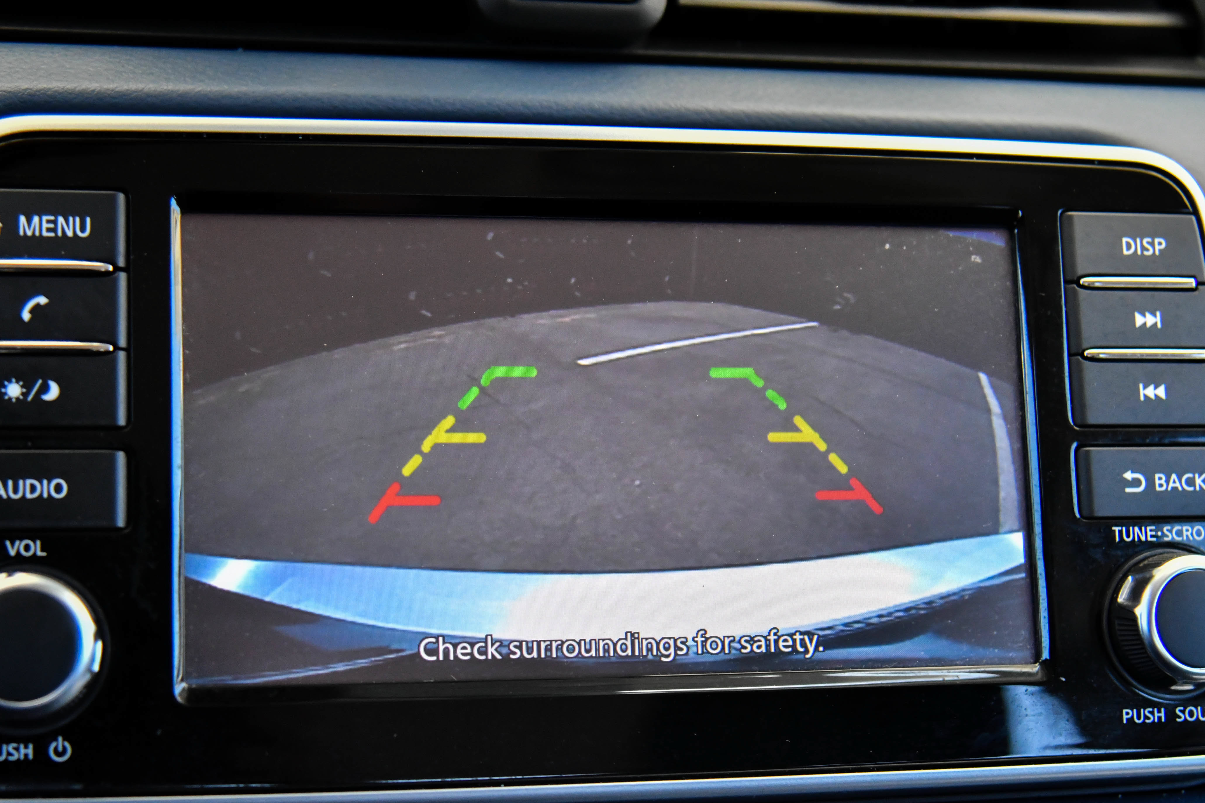 Used 2025 Nissan Versa SV FWD image 17