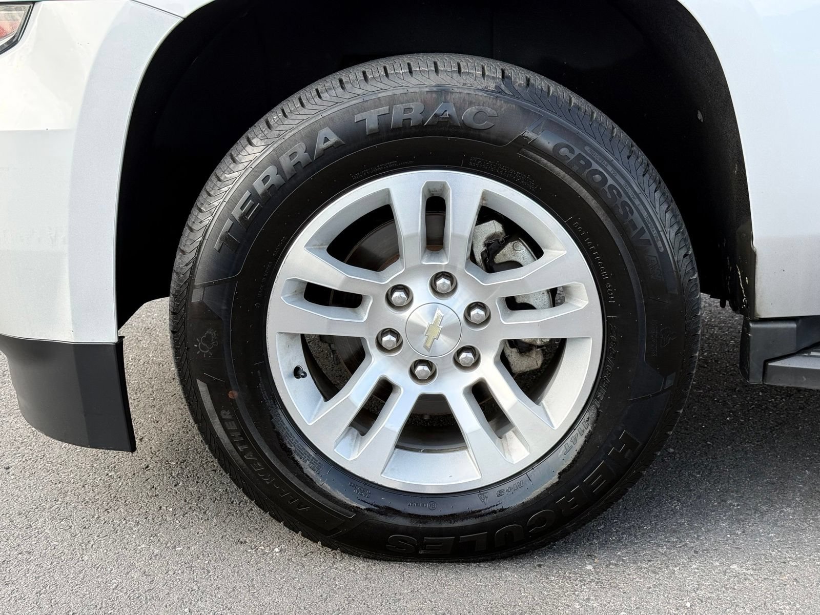 Used 2016 Chevrolet Tahoe LS AWD/4WD image 11