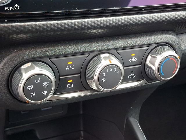 Used 2023 Nissan Kicks SV FWD image 18