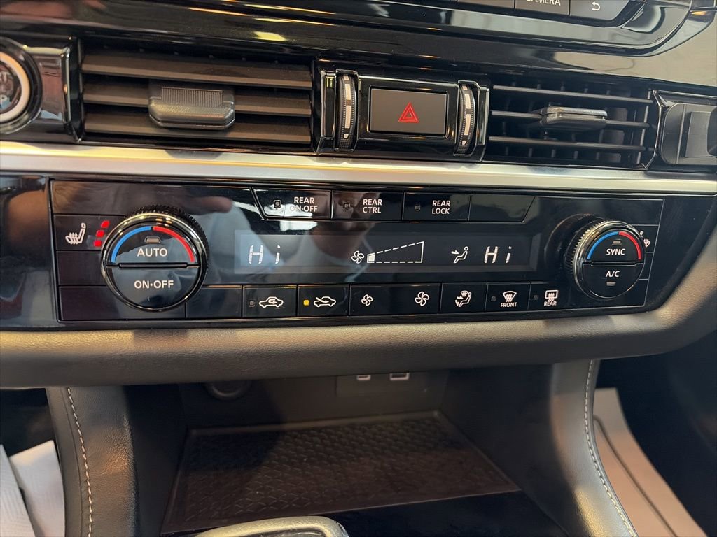 Used 2023 Nissan Pathfinder SV w/ Cargo Package image 55