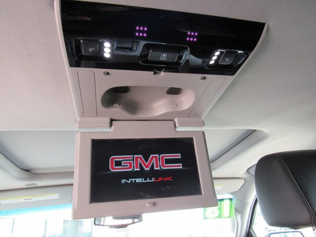 Used 2018 GMC Yukon XL SLT w/ Open Road Package AWD/4WD image 35