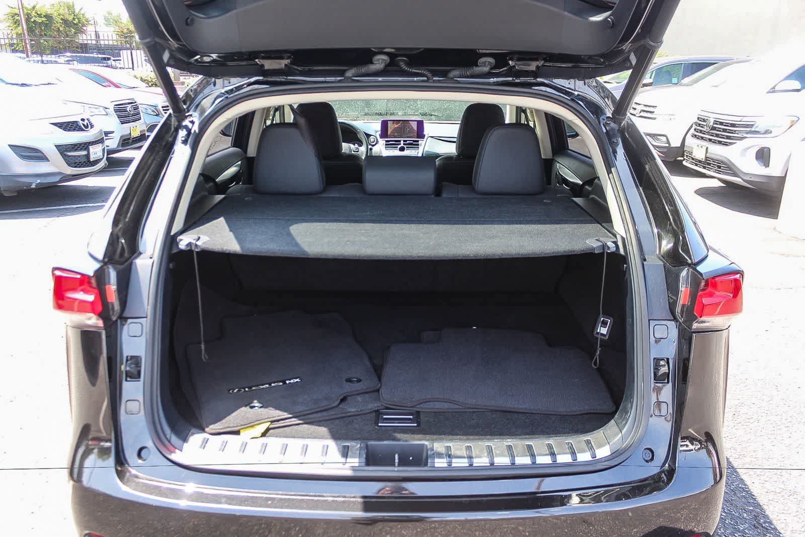 Used 2019 Lexus NX 300 FWD image 35