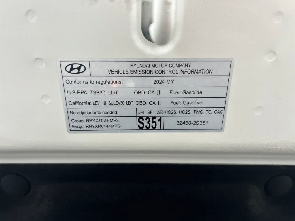 Used 2024 Hyundai Santa Fe SEL FWD image 8