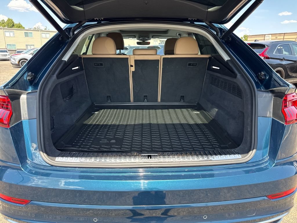 Used 2021 Audi Q8 Prestige w/ Prestige Package AWD/4WD image 49