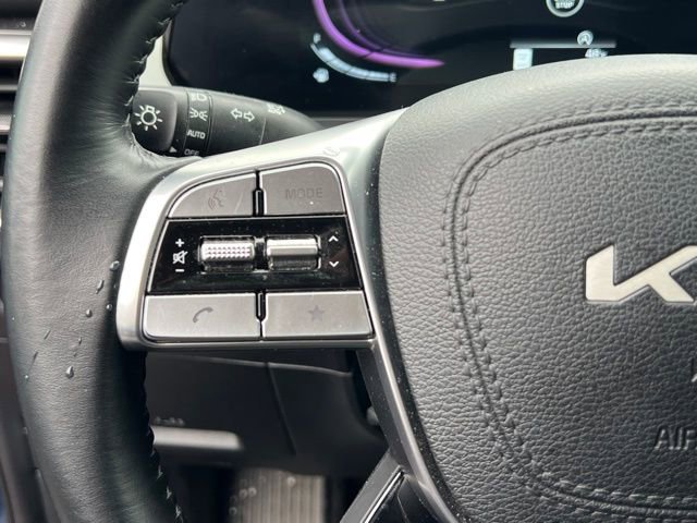 Certified 2025 Kia Telluride S image 23