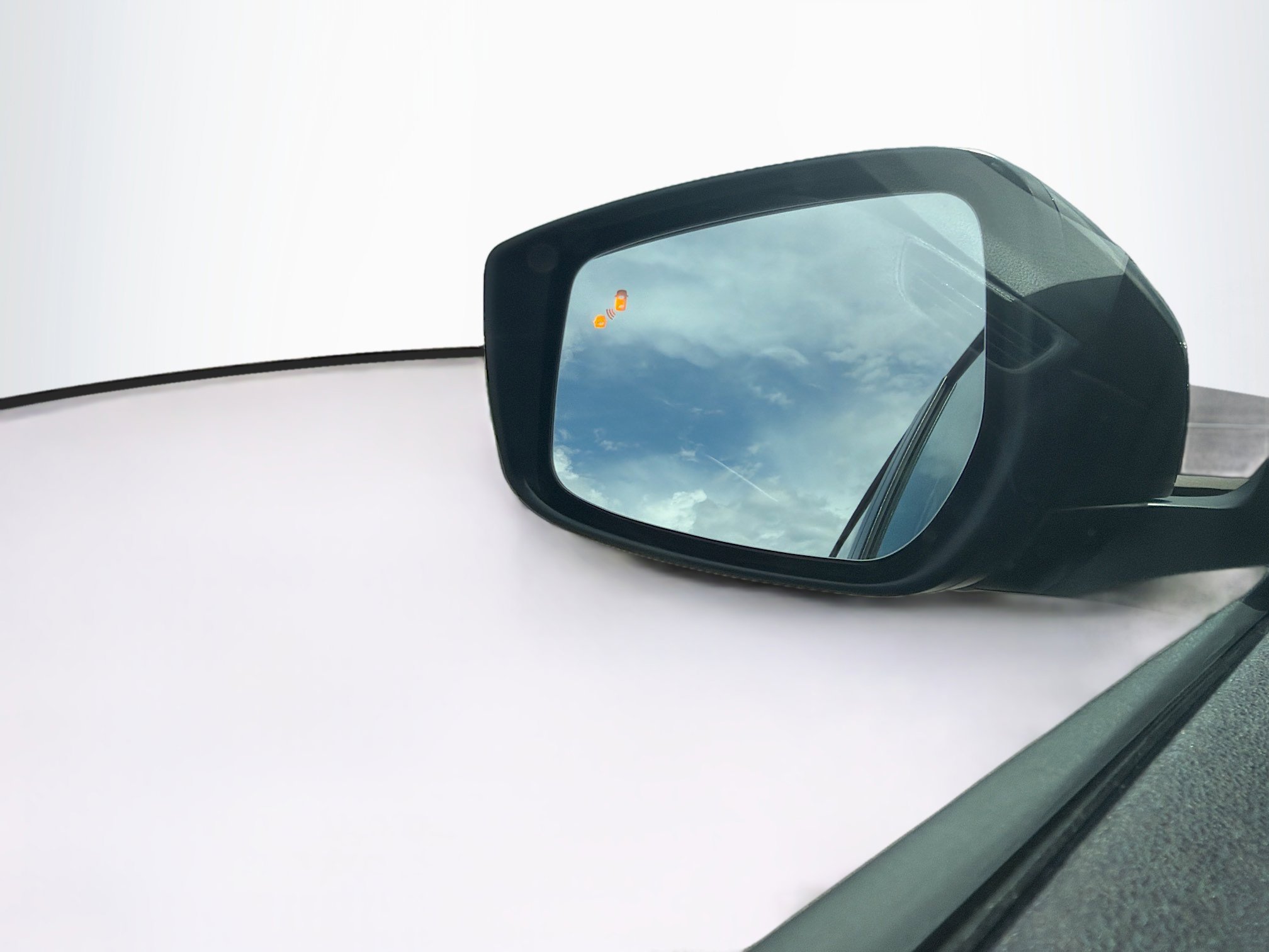 Used 2025 Nissan Leaf S FWD image 16