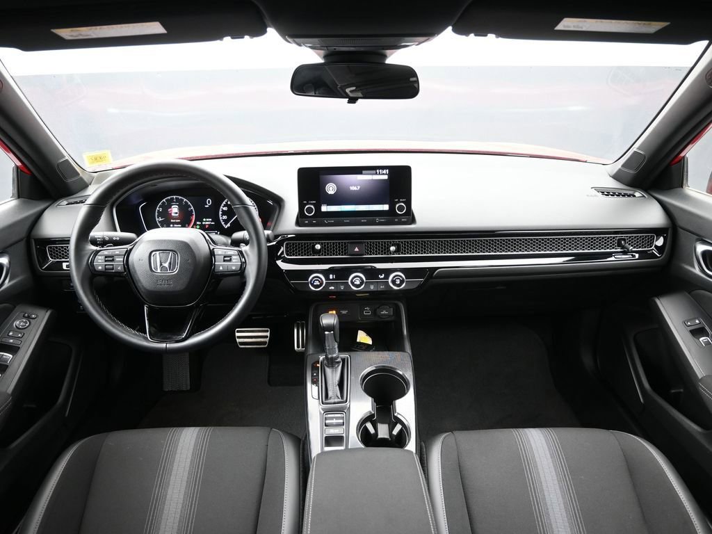 Used 2023 Honda Civic Sport image 12