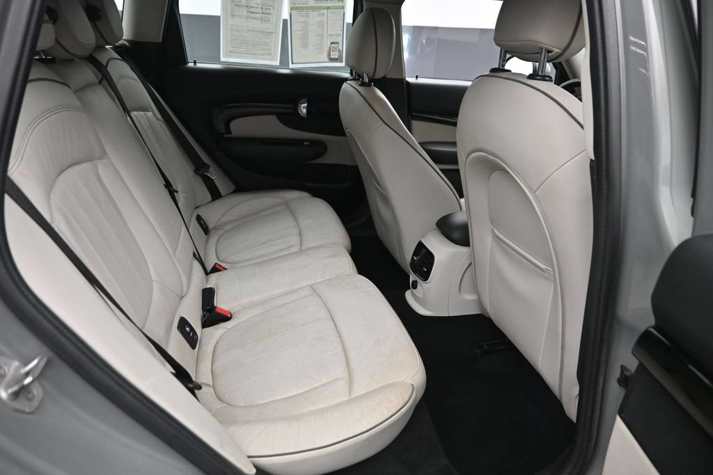 Used 2016 MINI Cooper Clubman FWD image 10