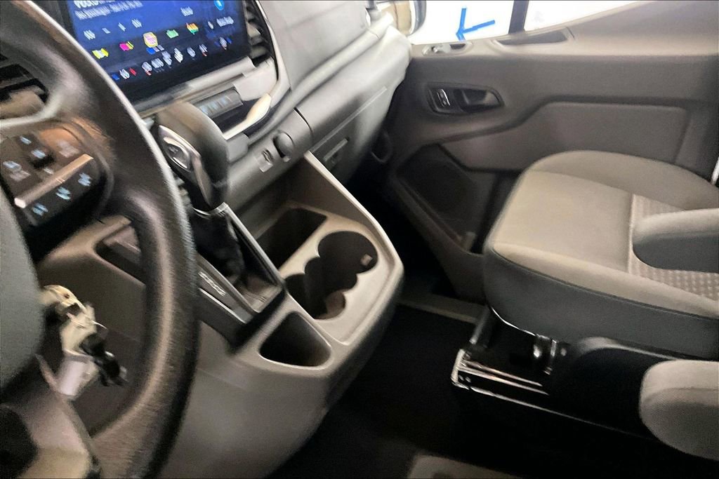 Used 2024 Ford Transit 350 XLT RWD image 13