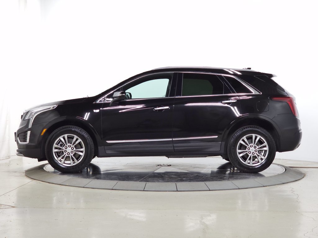 Certified 2023 Cadillac XT5 Premium Luxury AWD/4WD image 2