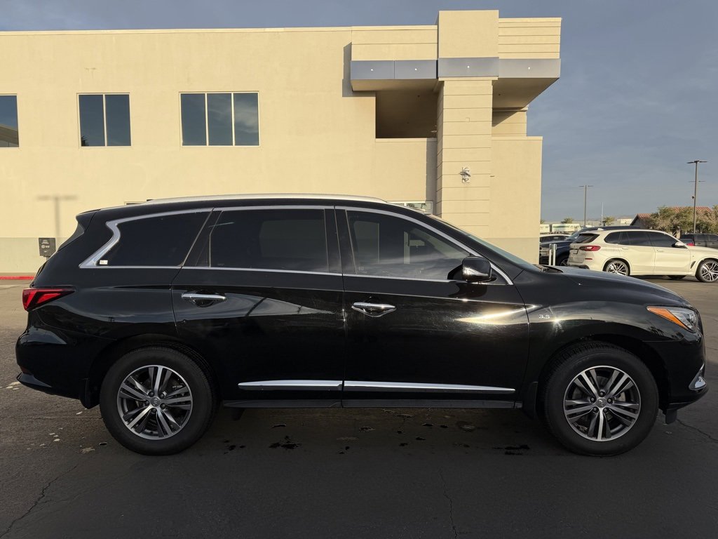 Used 2020 INFINITI QX60 Luxe image 2