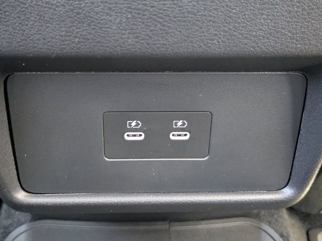 Used 2025 Nissan Rogue SV image 16