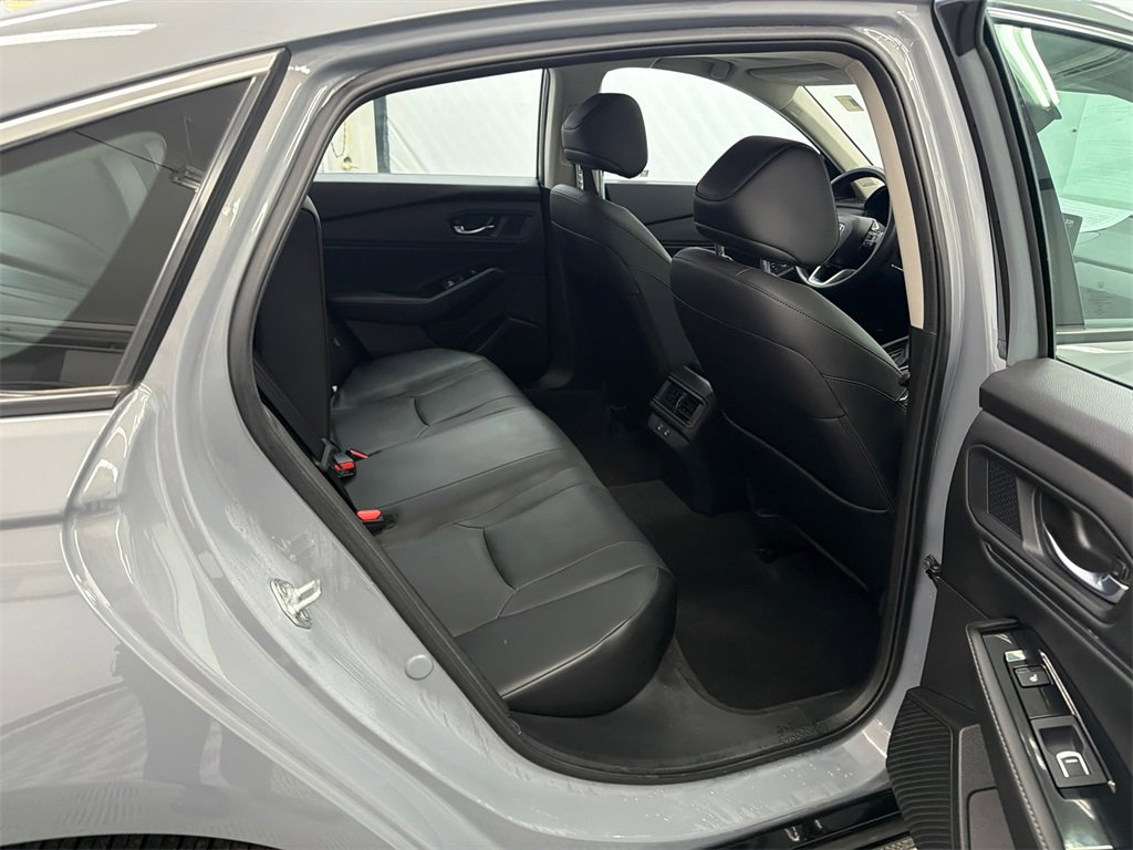 Used 2023 Honda Accord Touring image 17