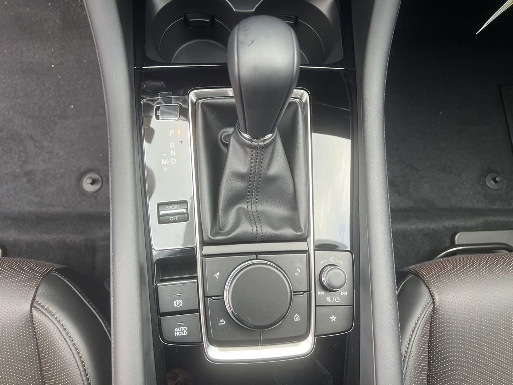 New 2026 MAZDA MAZDA3 Hatchback w/Premium Plus Pkg image 22