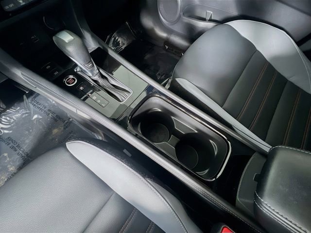 Used 2023 Nissan Kicks SR w/ SR Premium Package image 25