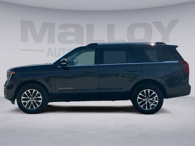 Used 2025 Ford Expedition Platinum image 2