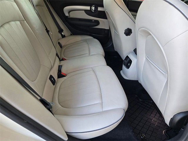 Used 2019 MINI Cooper Clubman Signature image 21