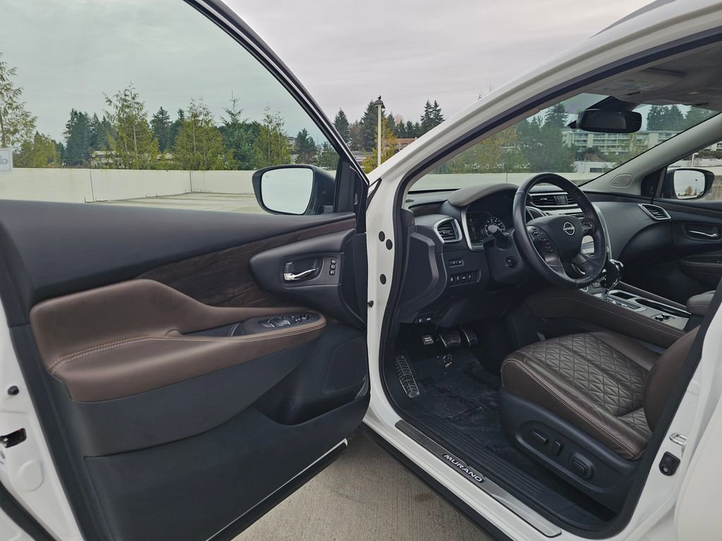 Used 2023 Nissan Murano Platinum w/ Cargo Package image 30