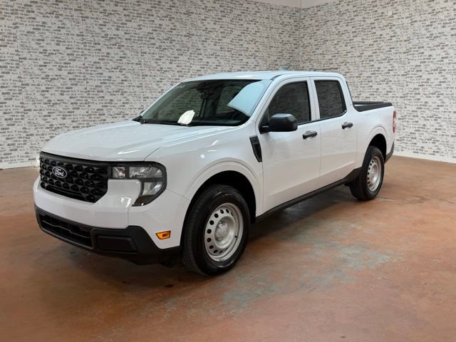 Used 2025 Ford Maverick XL image 3