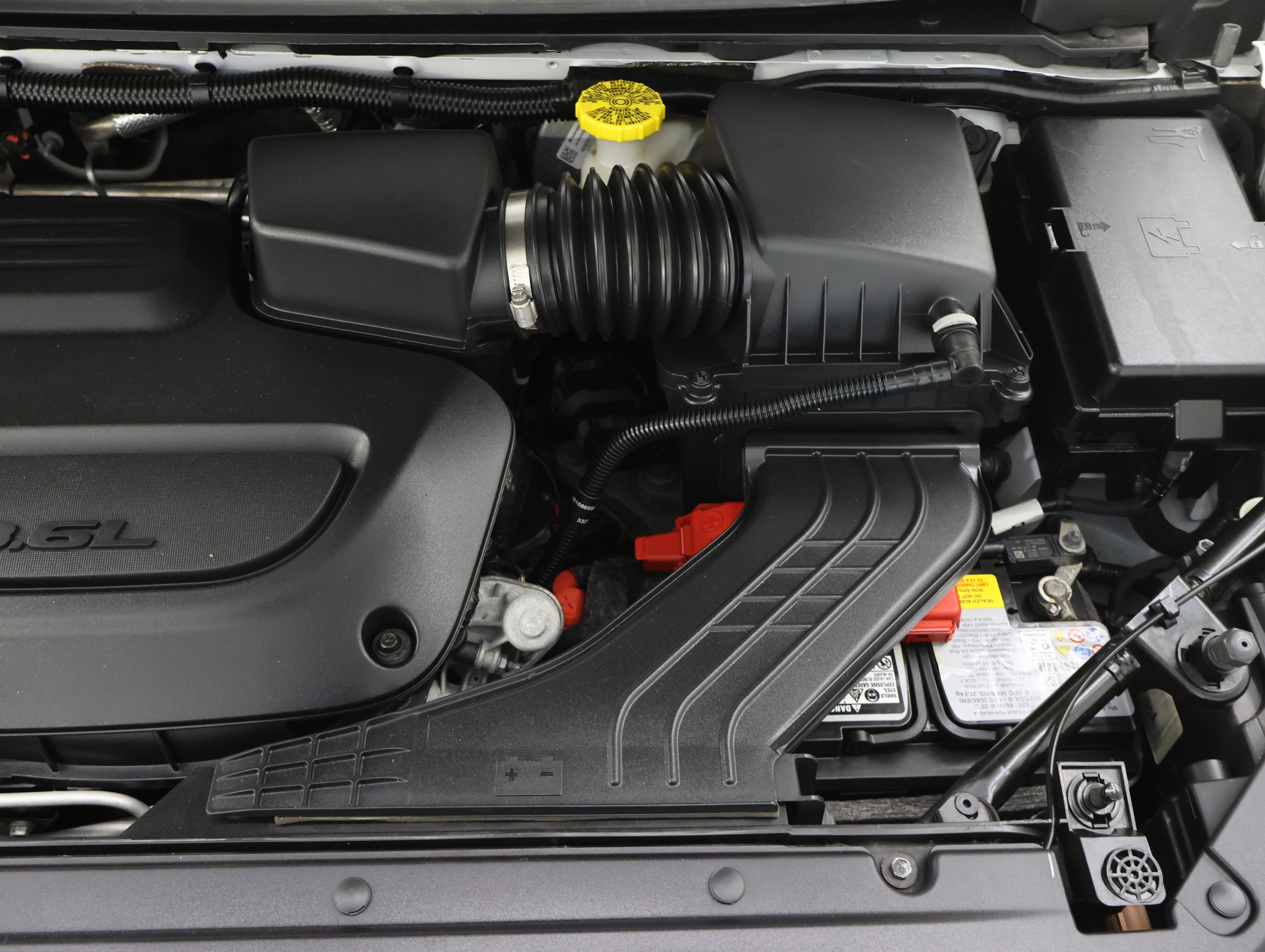 Used 2024 Chrysler Pacifica Touring-L FWD image 18