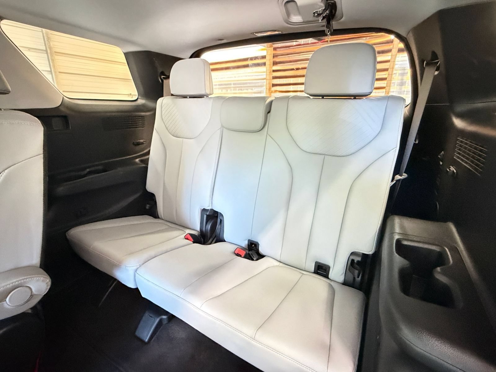Used 2025 Hyundai Palisade SEL AWD/4WD image 30