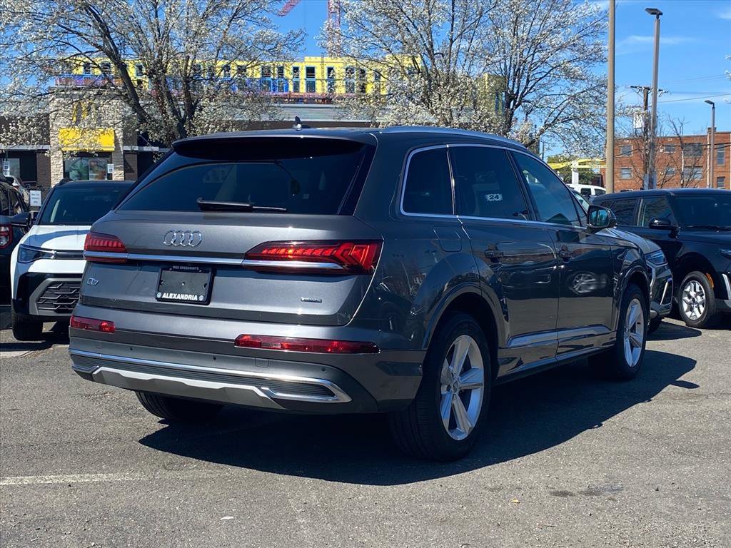Used 2020 Audi Q7 2.0T Premium w/ Convenience Package image 2