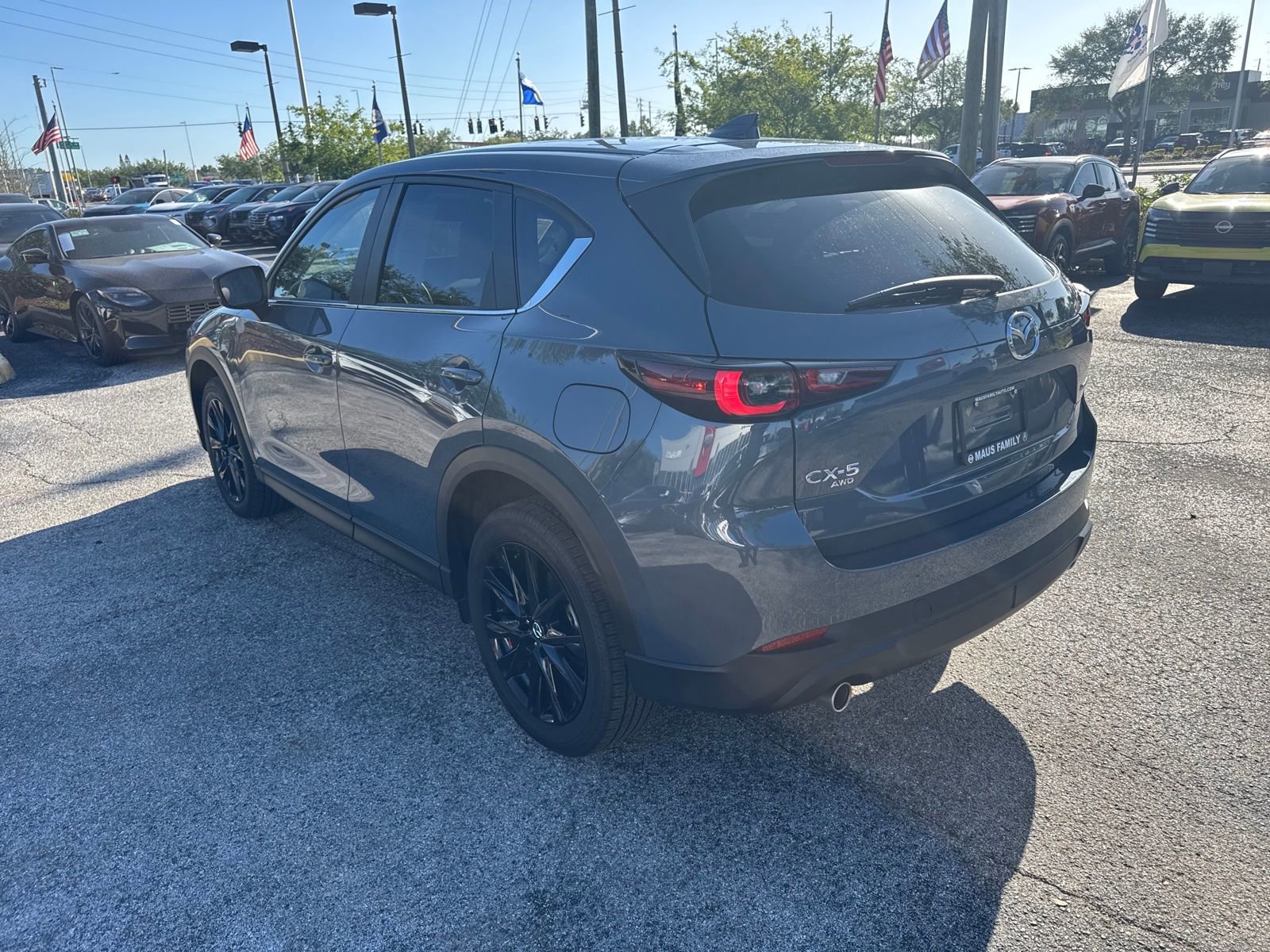 Used 2023 MAZDA CX-5 Carbon Edition image 10