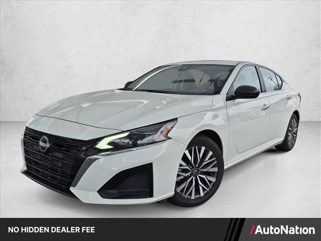 Used 2025 Nissan Altima 2.5 SV