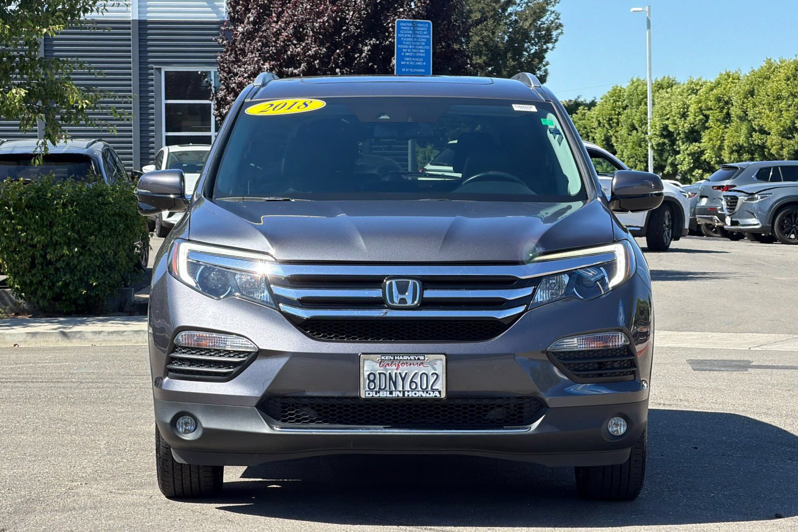 Used 2018 Honda Pilot Touring image 9