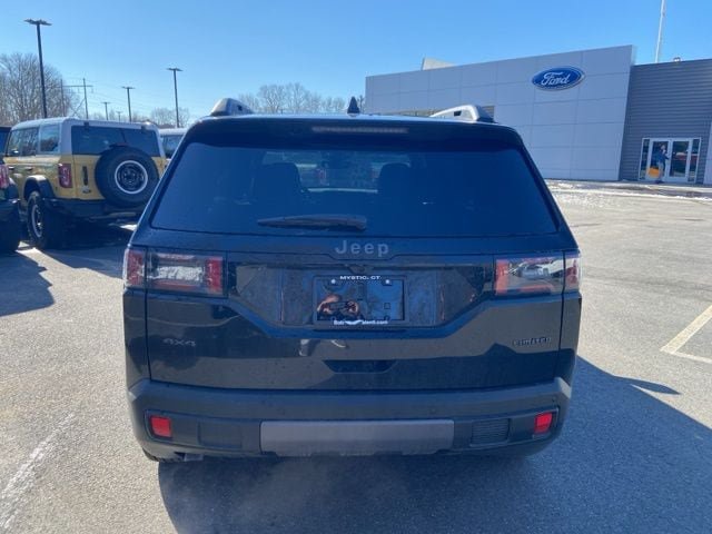 Used 2026 Jeep Cherokee Limited AWD/4WD image 5