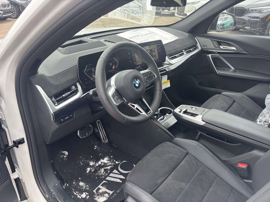 New 2026 BMW X2 xDrive28i w/ Technology Package image 24